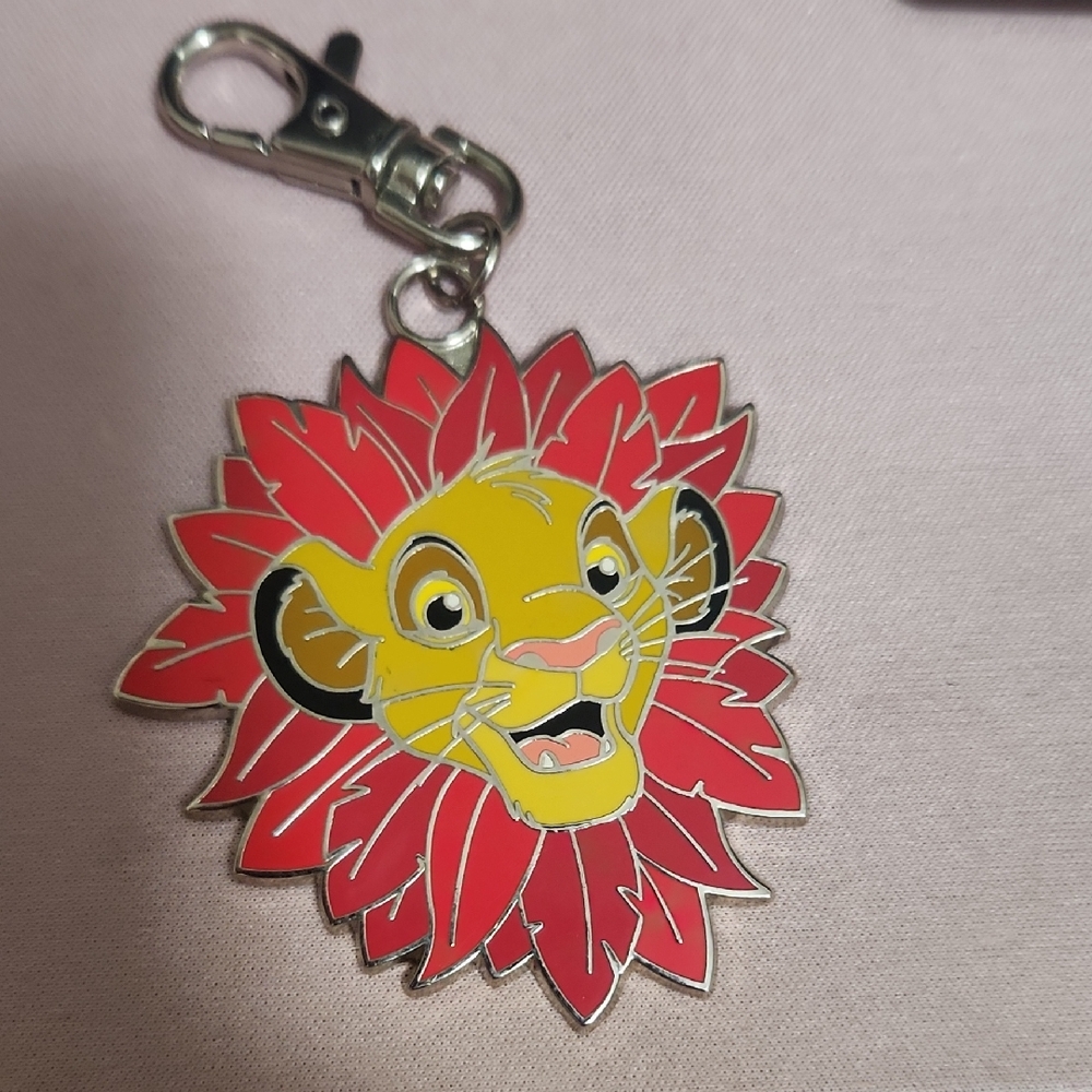 Lion King Simba‎ Keychain Trading Pin 2016